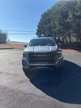 2023 GMC Yukon 4WD AT4