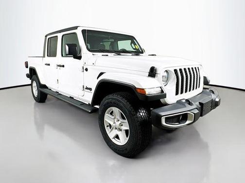 2023 Jeep Gladiator Sport S
