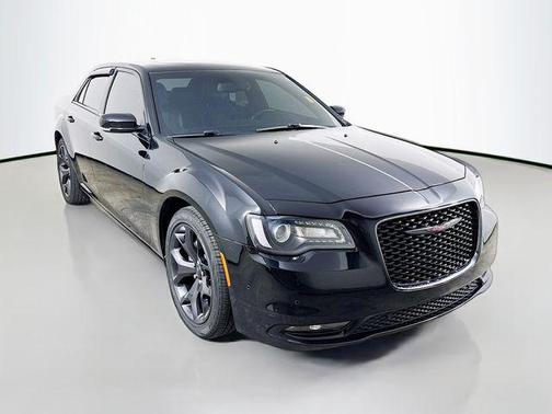 2021 Chrysler 300 S