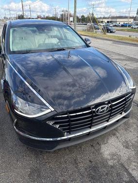 2023 Hyundai SONATA SE