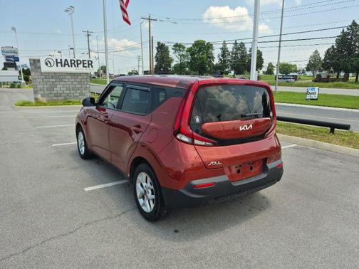 2022 Kia Soul LX