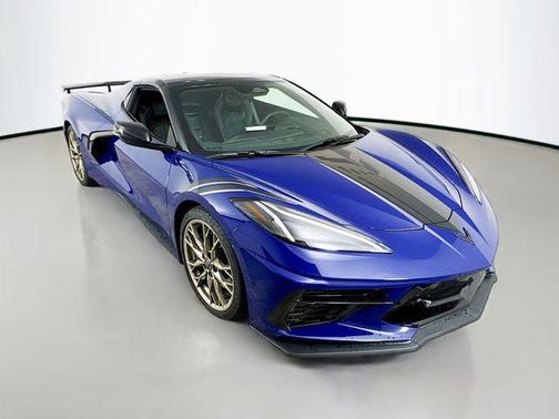 2025 Chevrolet Corvette Stingray w/3LT
