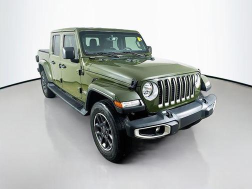 2022 Jeep Gladiator Overland