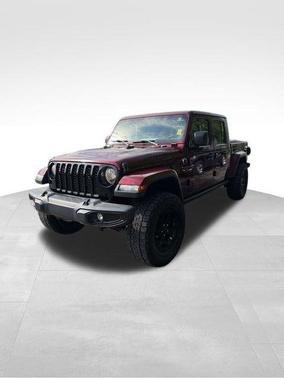 Snazzberry Pearlcoat 2021 Jeep Gladiator Willys 4x4