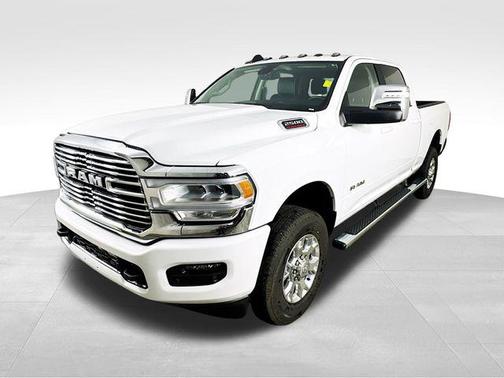 2024 RAM 2500 Laramie Crew Cab 4x4 6'4' Box