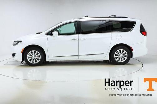 2018 Chrysler Pacifica Touring-L