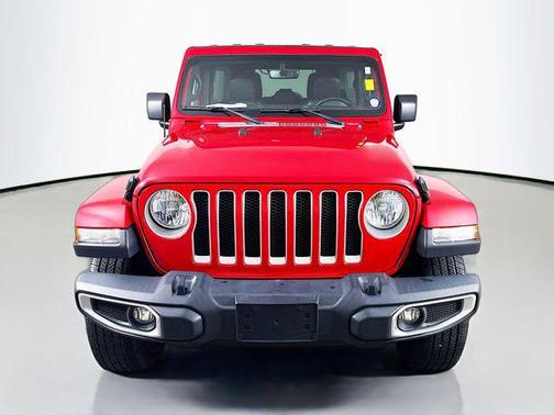 Firecracker Red Clearcoat 2019 Jeep Wrangler Unlimited Sahara