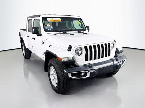 Bright White Clearcoat 2022 Jeep Gladiator Sport S