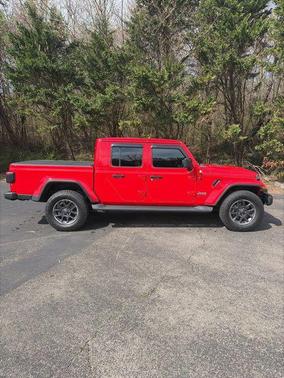2020 Jeep Gladiator Overland