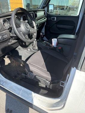 2022 Jeep Wrangler Sport S