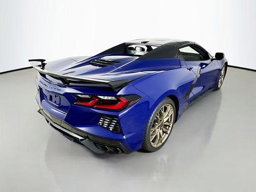 2025 Chevrolet Corvette Stingray w/3LT