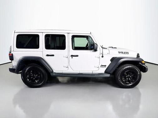 Bright White Clearcoat 2021 Jeep Wrangler Willys