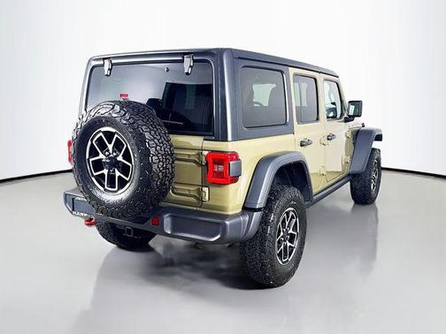 41 2025 Jeep Wrangler Rubicon