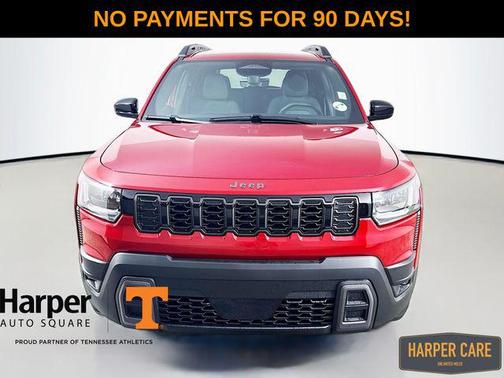 Red Hot Pearlcoat 2026 Jeep Cherokee Laredo 4x4