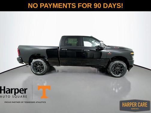 2025 RAM 2500 Big Horn Crew Cab 4x4 6'4' Box