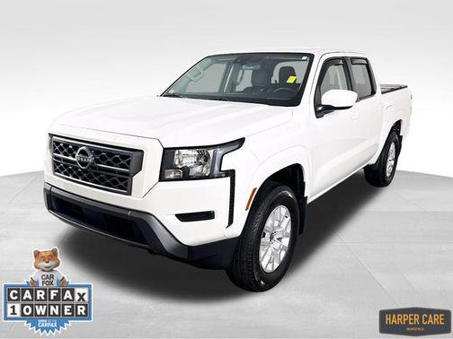 Glacier White 2023 Nissan Frontier SV