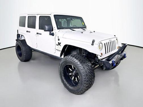 2013 Jeep Wrangler Unlimited Sahara