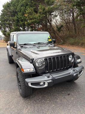 2023 Jeep Gladiator Sport S