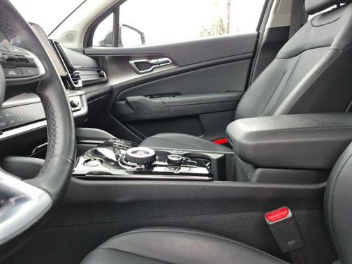 2024 Kia Sportage Hybrid EX