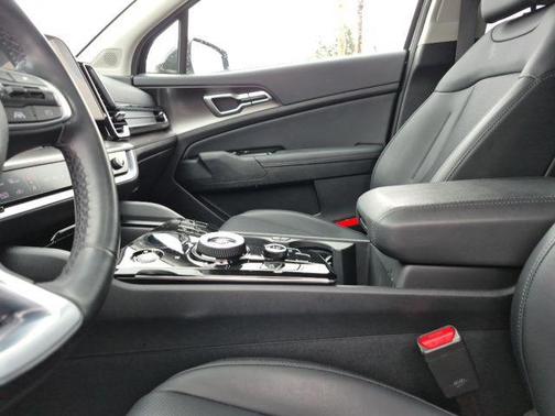 2024 Kia Sportage Hybrid EX