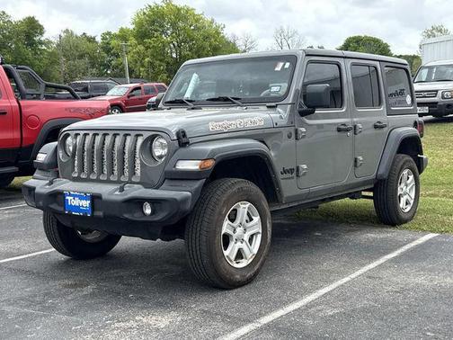 2022 Jeep Wrangler Unlimited Sport