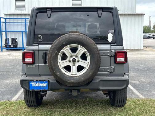 2022 Jeep Wrangler Unlimited Sport