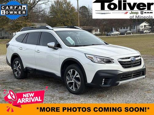 2022 Subaru Outback Touring