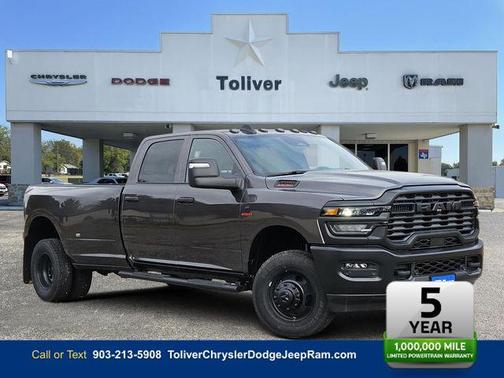 2026 RAM 3500 Tradesman Crew Cab 4x4 8' Box