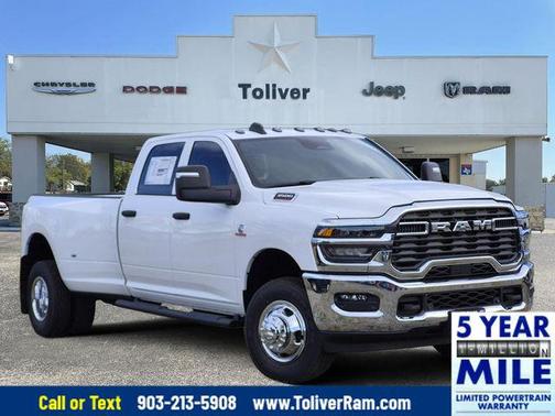 2026 RAM 3500 Tradesman Crew Cab 4x4 8' Box