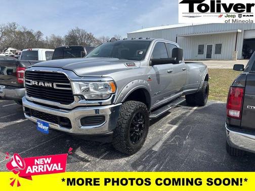 2019 RAM 3500 Big Horn Crew Cab 4x4 8' Box