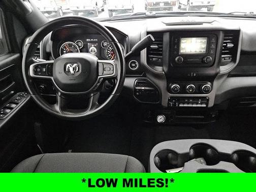 2024 RAM 3500 Tradesman Crew Cab 4x4 8' Box