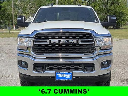 Bright White Clearcoat 2024 RAM 2500 Big Horn Crew Cab 4x4 6'4' Box