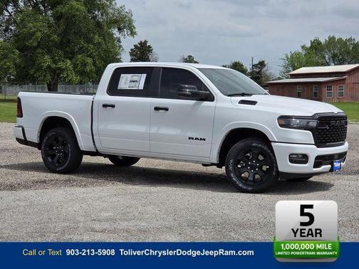 Bright White Clearcoat 2026 RAM 1500 Big Horn/Lone Star