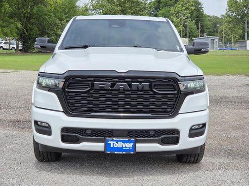 Bright White Clearcoat 2026 RAM 1500 Big Horn/Lone Star