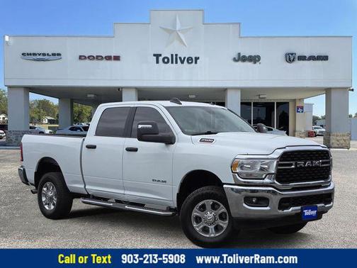 2023 RAM 2500 Big Horn Crew Cab 4x4 6'4' Box