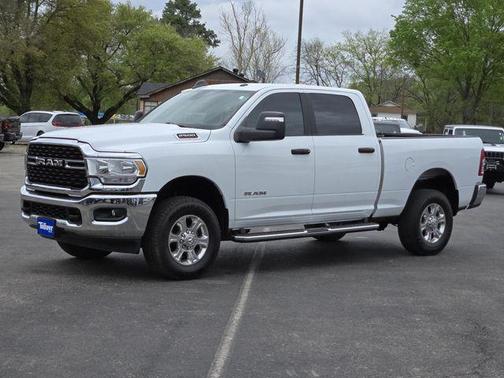 2023 RAM 2500 Big Horn Crew Cab 4x4 6'4' Box
