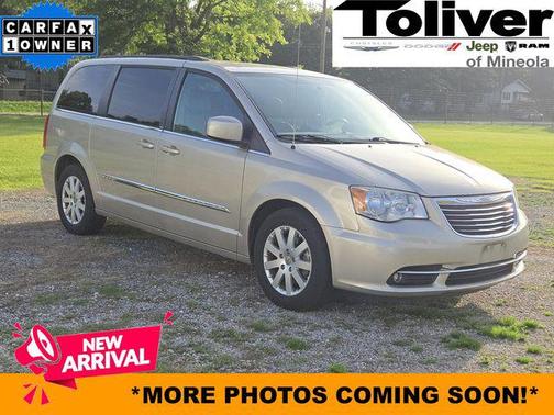 2013 Chrysler Town & Country Touring
