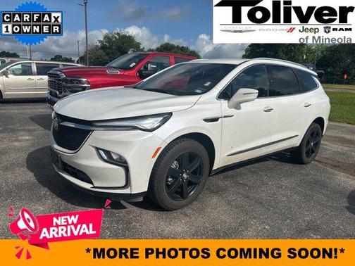 2023 Buick Enclave Essence FWD