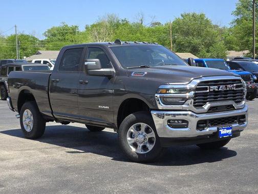 2025 RAM 2500 Lone Star Crew Cab 4x4 6'4' Box