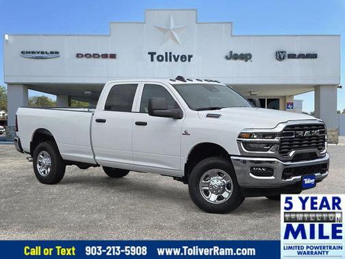 2025 RAM 2500 Tradesman Crew Cab 4x4 8' Box