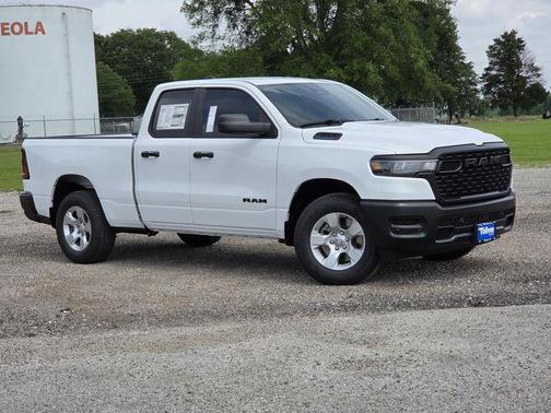 Bright White Clearcoat 2026 RAM 1500 Tradesman