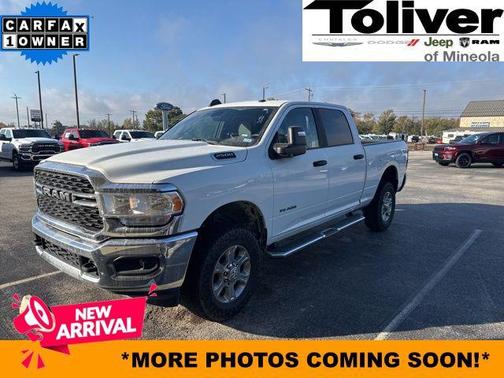 2024 RAM 2500 Big Horn Crew Cab 4x4 6'4' Box