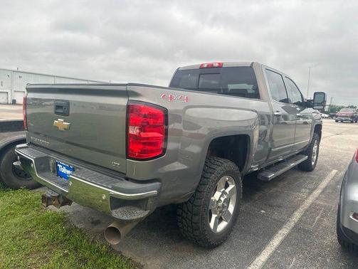 Pepperdust Metallic 2017 Chevrolet Silverado 2500 LTZ