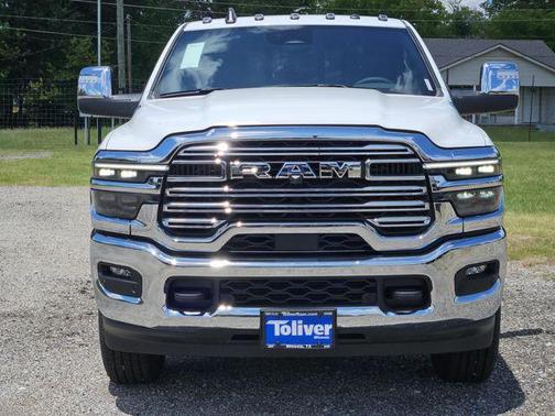 2025 RAM 2500 Laramie Crew Cab 4x4 6'4' Box