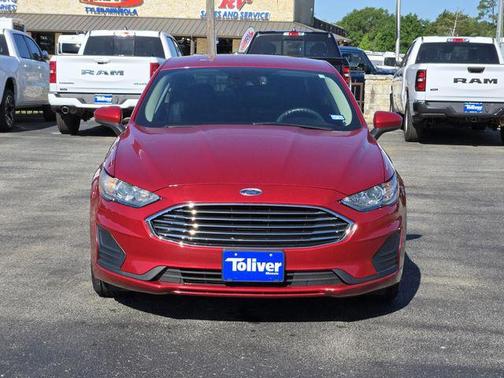 2020 Ford Fusion SE