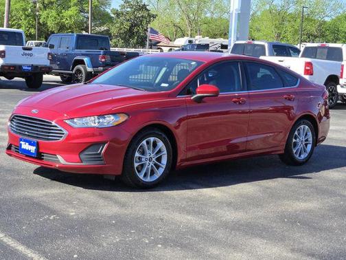 2020 Ford Fusion SE