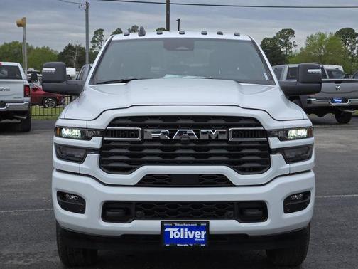 2025 RAM 2500 Lone Star Crew Cab 4x4 6'4' Box