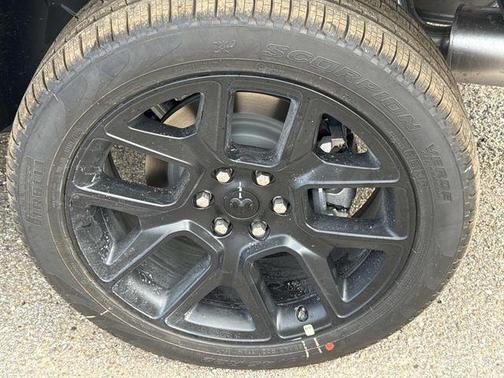 Granite Crystal Metallic Clearcoat 2026 RAM 1500 Laramie