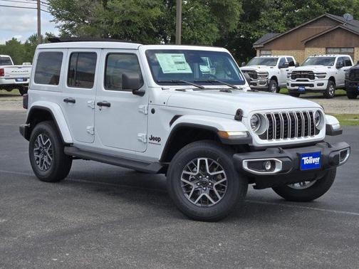 2025 Jeep Wrangler 4-Door Sahara 4x4