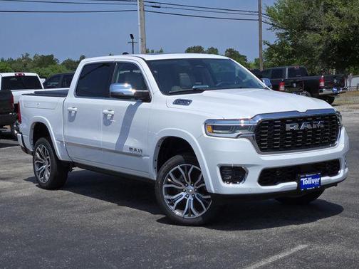2025 RAM 1500 ST